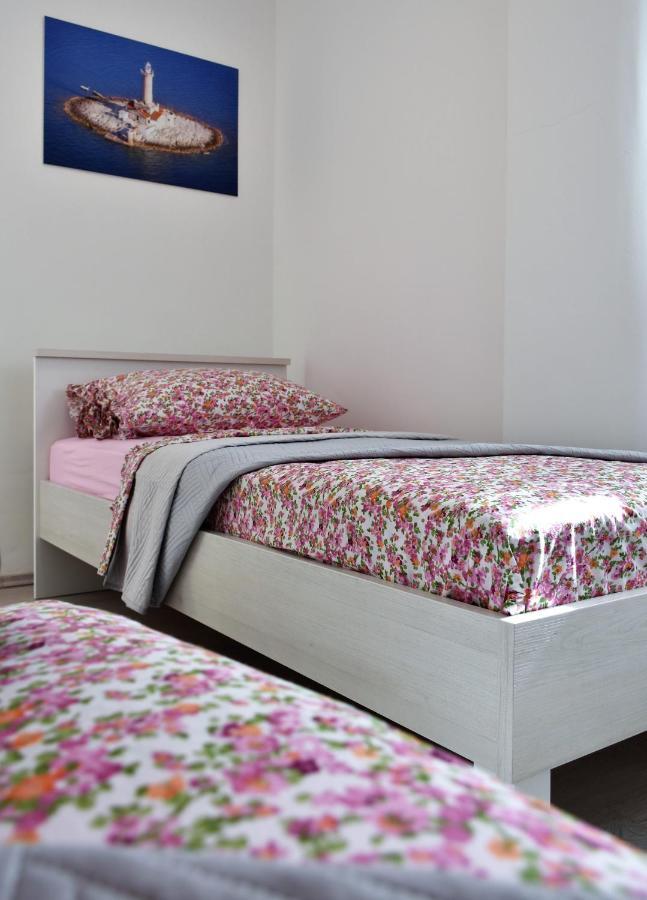 Apartment Meryl Mravince Экстерьер фото